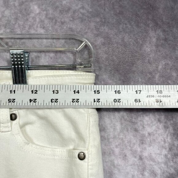 Buffalo David Bitton Aubrey Jeans Women's 8/29 White Mid Rise Super Soft Ankle - Picture 7 of 15